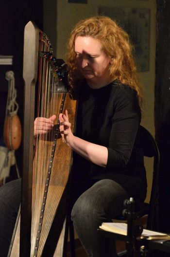 Duo Lautensang mit Sandra Gorczyza an der Harfe